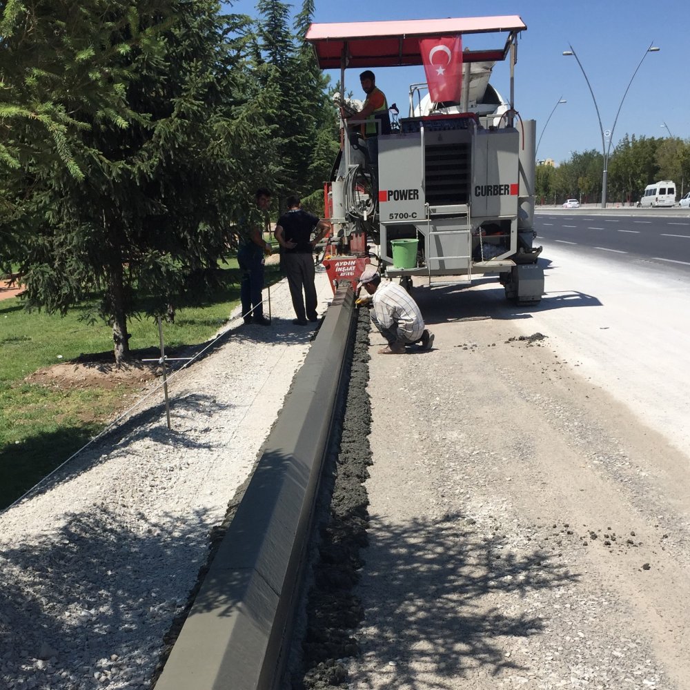 KAYSERİ BÜYÜKŞEHİR BELEDİYESİ KAYAR KALIPLI BETON BORDÜR UYGULAMA HİZMETİ